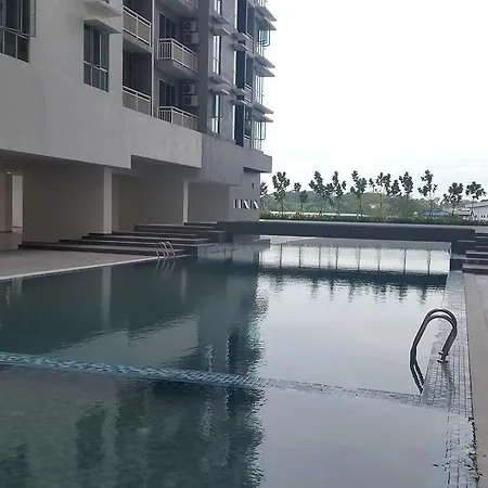 Pangsapuri Alif Utama @ Johor Bahru Exterior photo