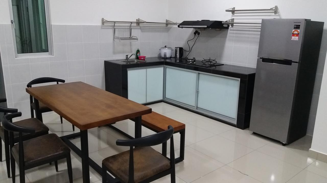 Apartment Alif Utama @